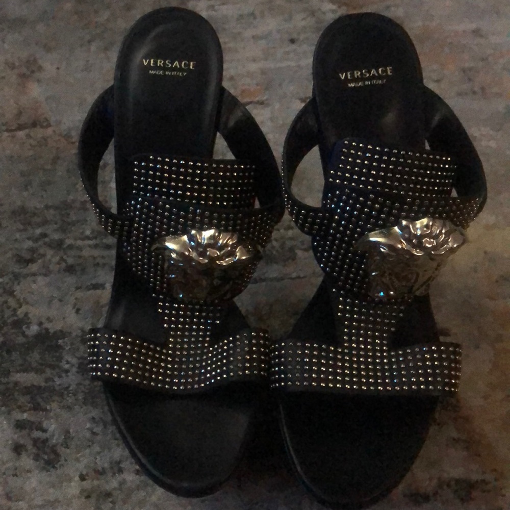 Versace Heals brand new never worn